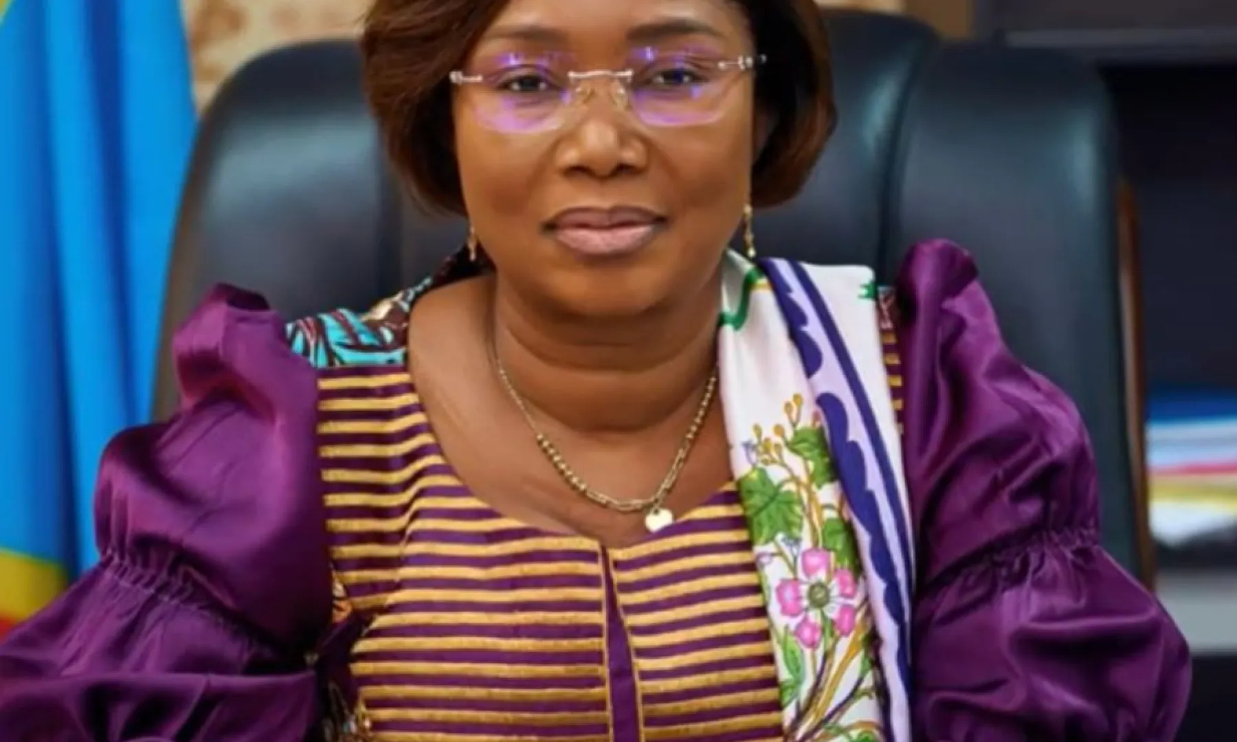 Dans sa d&eacute;claration, Madame Gis&egrave;le a salu&eacute; &ldquo;un acte de responsabilit&eacute; et de loyaut&eacute; politique&rdquo;, soulignant que cette d&eacute;marche refl&egrave;te la maturit&eacute; institutionnelle de l&rsquo;UDPS et son attachement &agrave; l&rsquo;unit&eacute; nationale. Elle a &eacute;galement rendu hommage au Professeur Andr&eacute; Mbata, Secr&eacute;taire permanent de l&rsquo;Union Sacr&eacute;e, pour la rigueur et la solennit&eacute; de l&rsquo;organisation